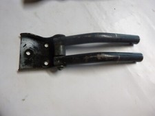 Halterung mitte Sitzbefestigung 2. Sitzreihe Land Rover Defender(art.2679E)