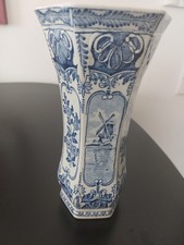 Vase aus delfter Porzellan