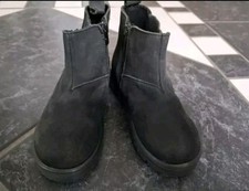 Kinderschuhe von Zara Chelsea