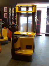 Jungheinrich EJC 212 Triplex