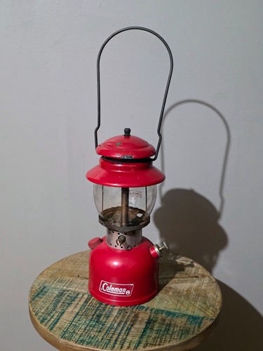 Vintage coleman 200a red - vintage,