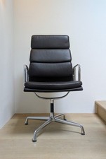 Original Vitra EA 209 soft pad