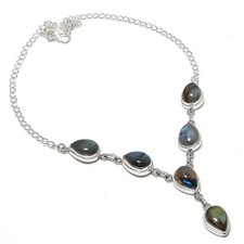 Natürlicher Labradorit