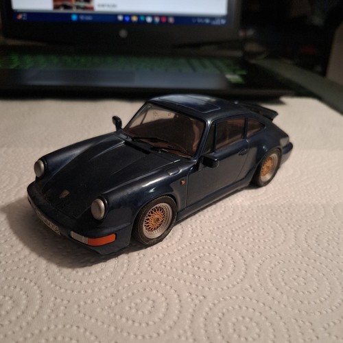 Porsche carrera bausatz 24 - porsche,