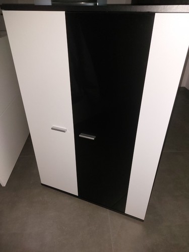 Kommode schwarz weiß