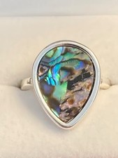 Ring mit Perlmutt (Abalone, Paua-Muschel) aus nickelfreiem Edelstahl Gr. 53,5