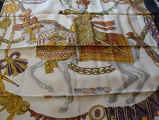 Hermès Schal Seide Carre LE