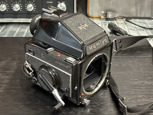 Mamiya 645 1000s - mamiya,