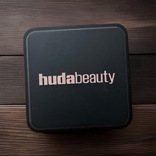 Huda Beauty Easy Bake Neu
