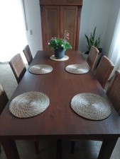 Tisch aus Massivholz ,  Dunkelbraun, Maße: Länge 2,20 Meter x Breite 1 Meter