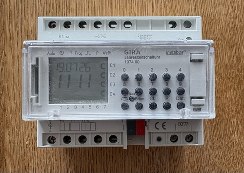 Gira 107400 knx zeitschaltuhr - 107400,