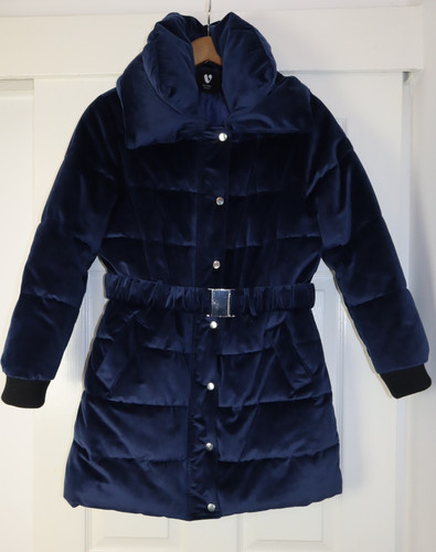 Blauer gefütterter