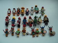 Auswahl  -  Ü-Ei  - alte Steckfiguren   -  mehr als auf dem Bild !!!!!