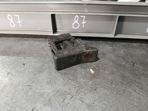Audi typ 81 schalter - b2,