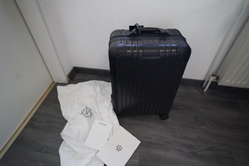 Rimowa cabin schwarz neu - rimowa,