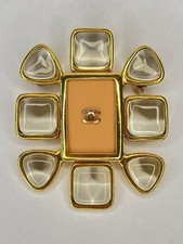 Original Vintage CHANEL Brosche 1996 P Statement France Designer Frühjahr