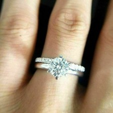 Rundschliff 2,35 kt weißer