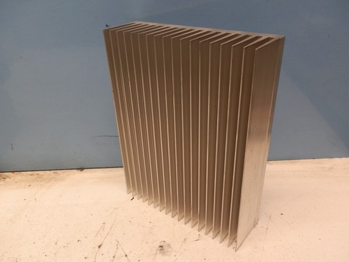 Alu kühlkörper 300mm - kühlkörper,