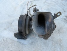 VW Polo 9N 9N1 9N3 Hupe Horn Hella A-28-657625 500Hz 12V