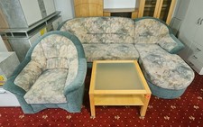 Eckcouch mit Bettkasten und Sessel grün-beige gemustert (gebraucht)