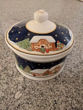 Schöne Keksdose  Gebäck Dose Weihnachten aus Keramik Weihnachtsmann