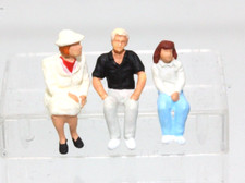 Märklin 26350 Personen Figuren sitzend 3 Stück für z. Bsp. Zugpackung Adler
