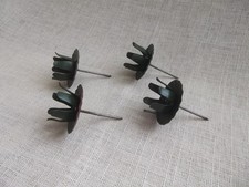 4 alte Kerzenhalter mit Spieß