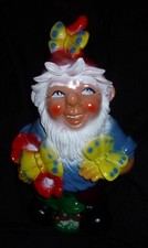 Gartenfigur: Hübscher großer Zwerg  mit Schmetterlinge/Blumen  aus Kunststoff