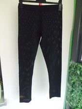 Leggings von Nikita in schwarz und Größe M