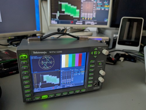 Tektronix wfm 5200 sdi - tektronix, 2k