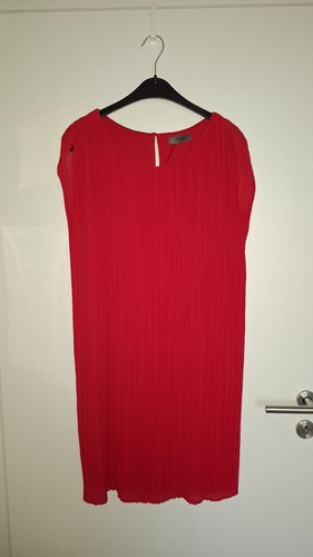 Rotes plissee kleid - 👗❤️,