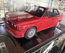 BMW M3 E30 1:8 GT Spirit