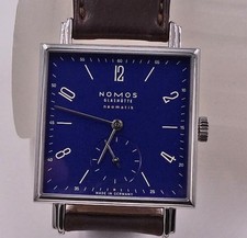 Herrenuhr Nomos Glashütte Modell Tetra Neomatik Blue Automatik Armbanduhr