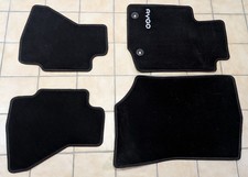 Toyota Aygo (Mod. 2015, 1.0 KGB40), Fußmatten (Fahrerseite mit Schriftzug), geb.