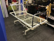 Krankenhausbett Pflegebett Rehabett Krankenbett Rollen Klink Seniorenbett stabil