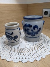 2 Steinzeug-Töpfe