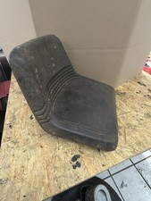 Aufsitzmäher Rasentraktor