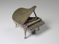 Vintage antike Miniaturmöbel Vitrinenobjekt Klavier Flügel Piano 800er Silber