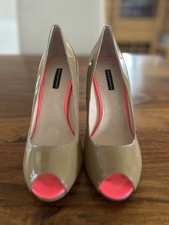 Modische Peeptoe Pumps Gr. 38