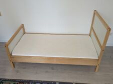 Hochwertiges Flötotto Babybett / Gitterbett 140x70 (Umbau zu Kinderbett möglich)