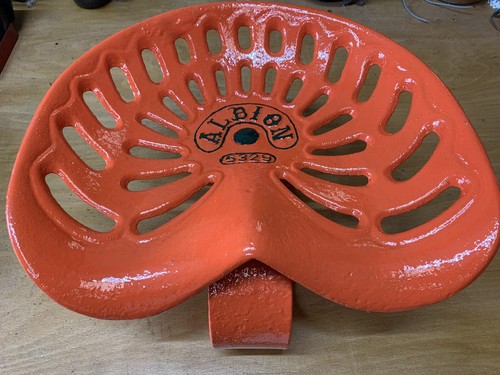 Vintage antiker traktorsitz - vintage,
