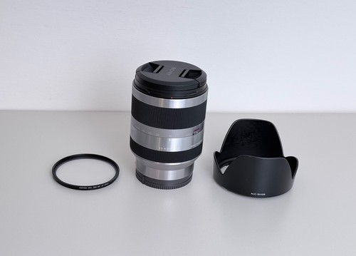 Sony 200mm 5 - e, f/3.5-6.3