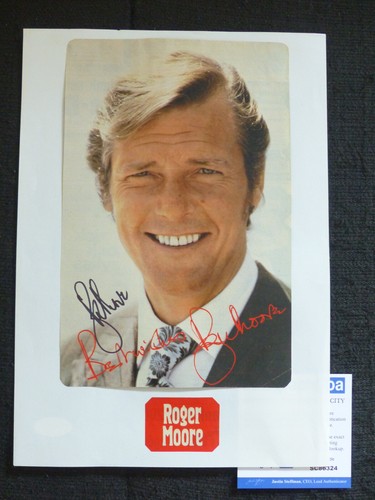 Roger moore signed autogramm - roger,