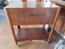 alter Schallplattenspieler im Schrank, Wola Radio Möbel, leider ohne Kabel, rar!