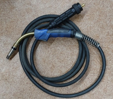 MIG/MAG Schlauchpaket für Draht 1,0 mm Brenner MB 24 gasgekühlt 4 m Gebraucht