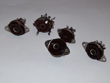 5 Fassungen/Röhrensockel aus