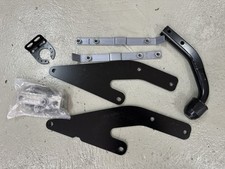 Original Renault Espace Befestigungssatz für abnehmbare AHK ; 8201709347