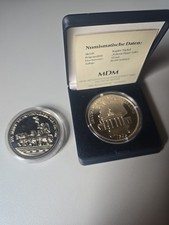   2 Medaillen"Deutschland Einig Vaterland"  in Kapsel - nie geöffnet