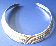 MASSIVER Halsreif Sterling Silber   925 /f. ca. 44g. Länge ca. 33 cm modern