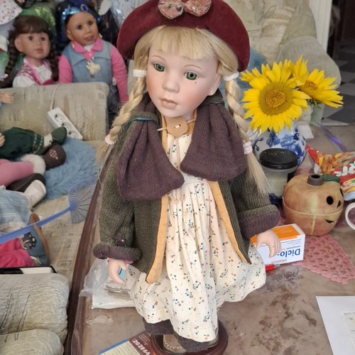 Künstlerpuppe mädchen blond - mädchen,